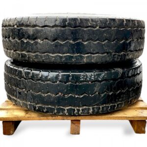 Volvo teherautó gumi szett 295/80r22. 5, 2 db