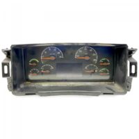 Volvo teherautó műszerfal óra – kompatibilis modellek: 70398585, 70329295, 70378703, 70392912, 70393853, 70395665, 70398547, 22170119, 22205475