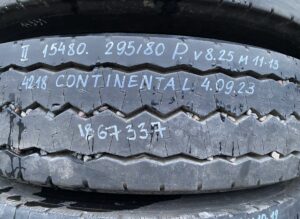 Volvo 295/80r22. 5 continental kerék 4218
