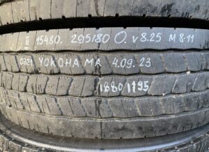 Volvo kerék 295/80r22. 5 225x9 225x8. 25 21 yokohama ma 0321
