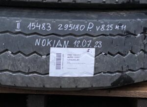 Nokian kerék 295/80 r22. 5 (15483)