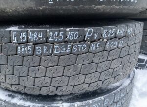 Bridgestone kerék 295/80 r22. 5 pv 8. 25 mg 10 3845