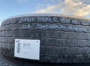 Continental gumiabroncs 295/80 r22. 5 v825 m7 3318