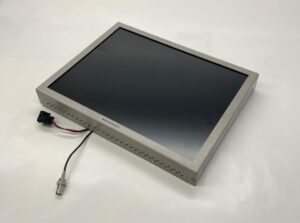 Blaupunkt utas képernyő neoplan 7607275044 bp504450857707