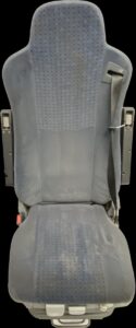 Man vezetőülés perforált textil kárpittal, sötétszürke, kódok 81623076199, 81623076195