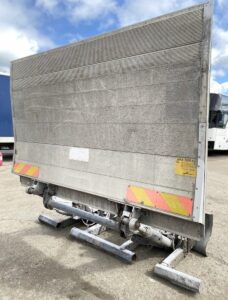 Rakodóplatform man zhd1500 155ma