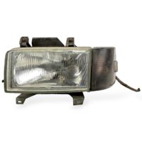 Bal első lámpa Volvohoz – Kód 1AJ006051-211