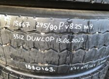 Volvo kerék 295/80R22.5 Dunlop 13.06.2023