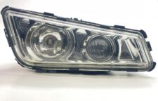 Jobb ködlámpa Volvohoz – Kód 21297917