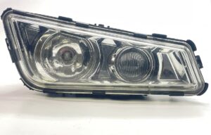 Jobb ködlámpa volvohoz – kód 21297917