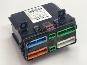 Vecu vezérlőegység volvo 21720464-p02 24v