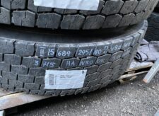 Volvo kerék 295/80R22.5 V825 W6 8