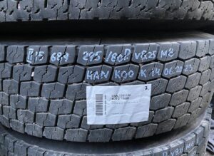 Volvo kerék 295/80 r22. 5 v825 mb