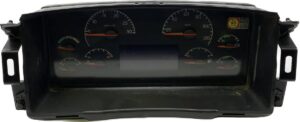 Műszerfal óra volvo teherautókhoz (kódok: 70398585, 70329295, 70378703, 70392912, 70393853, 70395665, 70398547, 22170119, 22205475)