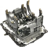 Renault sebességváltó fedél – Kódok: 7421949395, 7485020586, 7485026586, 7422780685, 85020586