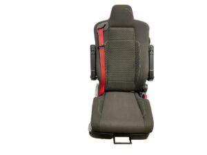 Együléses renault utasülés 7421277724/7422751272 – fekete piros övvel