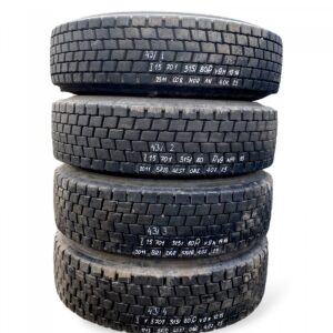 4 db bridgestone 315/80r22. 5 kerékszett