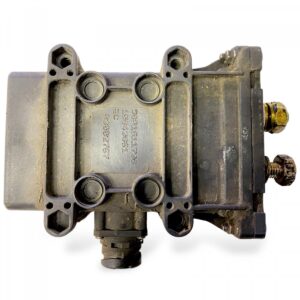 Izolátor kapcsoló akkumulátor iveco 5801611738 12v