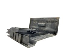 Akkumulátordoboz fedél Volvo – Kódok 21362867, 22065621
