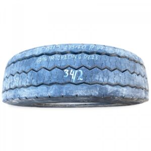 Készlet 2 db michelin kerék 275/70 r22. 5 (34/2)