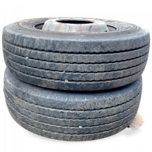 Készlet 2 kerék volvo 305/70r22. 5 22. 5×8. 25-17