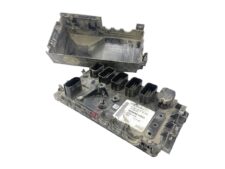 Mercedes első elektronikus vezérlőegység A0004461561 A0004461461 A0004462061 A0004462661 A09415450046 A0004460861 A0004462761 0004461561 0004461461 00044620-13
