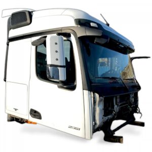 Mercedes actros mp4 2551 fülke