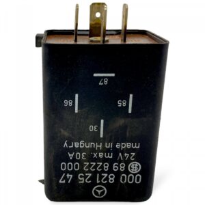 Relé mercedes-benz 0008212547 / 0008222000 24v max. 30a