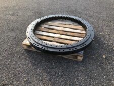Forgókorona Caterpillar 325-höz