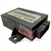 Bosch 0 331 802 100 relé Volvo gépekhez