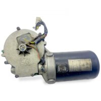 Szélvédő törlőmotor Solaris – Termékkód: 70345684 22672623 1519529 98480223 A0018202042 0018202042 3093014 0390442451 30038263