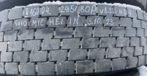 Scania kerék 295/80r22. 5 225×9 225×8. 25 m8. 9 michelin 3. 10. 23