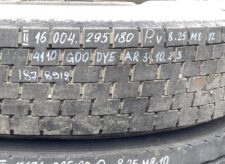 Scania kerék 295/80R22.5 8.25 M8 12