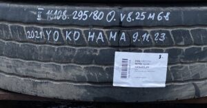 Yokohama kerék 295/80r22. 5 22. 5×8. 25 2021