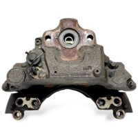 Bal első féknyereg Volvo – 20523553, 20526990, 20982064, 21487594, 20982100, 21024417, 20706903, 20527330, 7421487684, 21487684