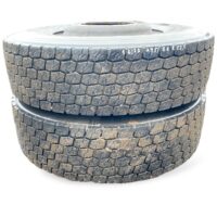 Gumiabroncs szett 2 db Scania 295/80R22.5 225×825 17