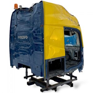 Volvo kabinburkolat – kék és sárga – modell 85135364 / 85146911