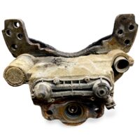 Jobb első féknyereg – Iveco (Kódok: 504185603, 504318871, 42567917)