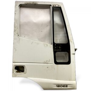 Jobb ajtó burkolat iveco 120e2