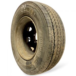 Iveco continental kerék 265/70r19. 5