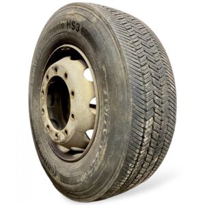 Mercedes 315/70r22. 5 conti scandinavia hs3 kerék