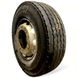 Készlet 2 db kerék volvo 295/80r22. 5 225×825 bridgestone