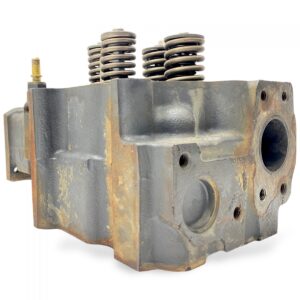 Scania diesel motor hengerfej, cikkszámok: 2294618, 575992, 575989, 2452544