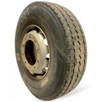 Készlet 2 kerék, Volvo 295/80R22.5 225×825/33 BOSS