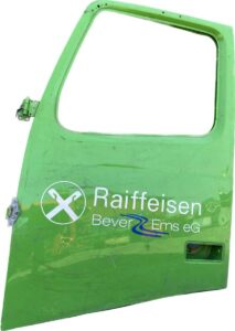 Bal zöld ajtó volvo raiffeisen bever-ems eg logóval
