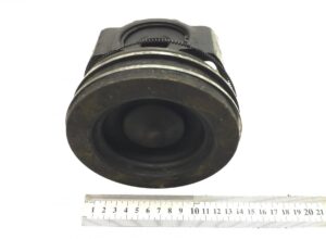 Dugattyú scania 2532230/1523077 tömítőgyűrűvel, kb. 16 cm