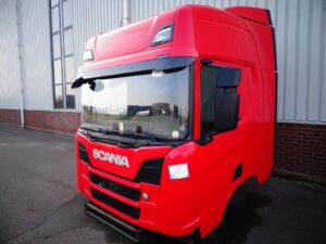 Teljes kabin scania cr 20 teherautóhoz, 2017-es modell, piros színű