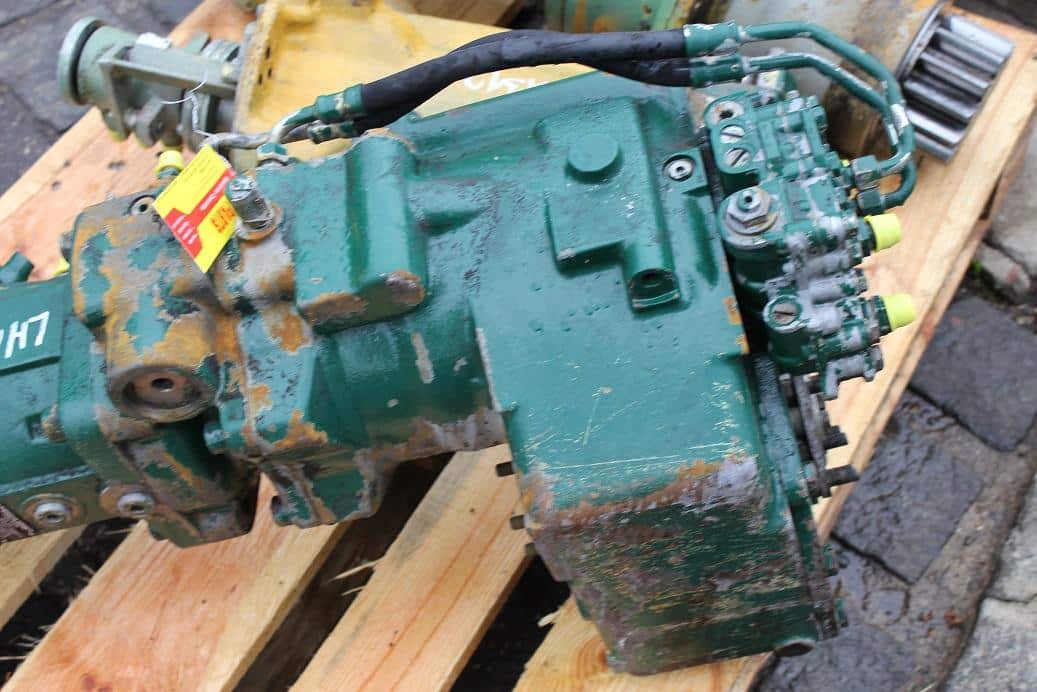 ZF 2HL70 sebességváltó Liebherr A312 építőgéphez