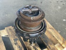 Hidromotor Komatsu PC 210-6 – Lánctalpas munkagép alkatrész