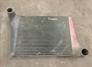 Intercooler volvo 3183725-12 – használt állapotú